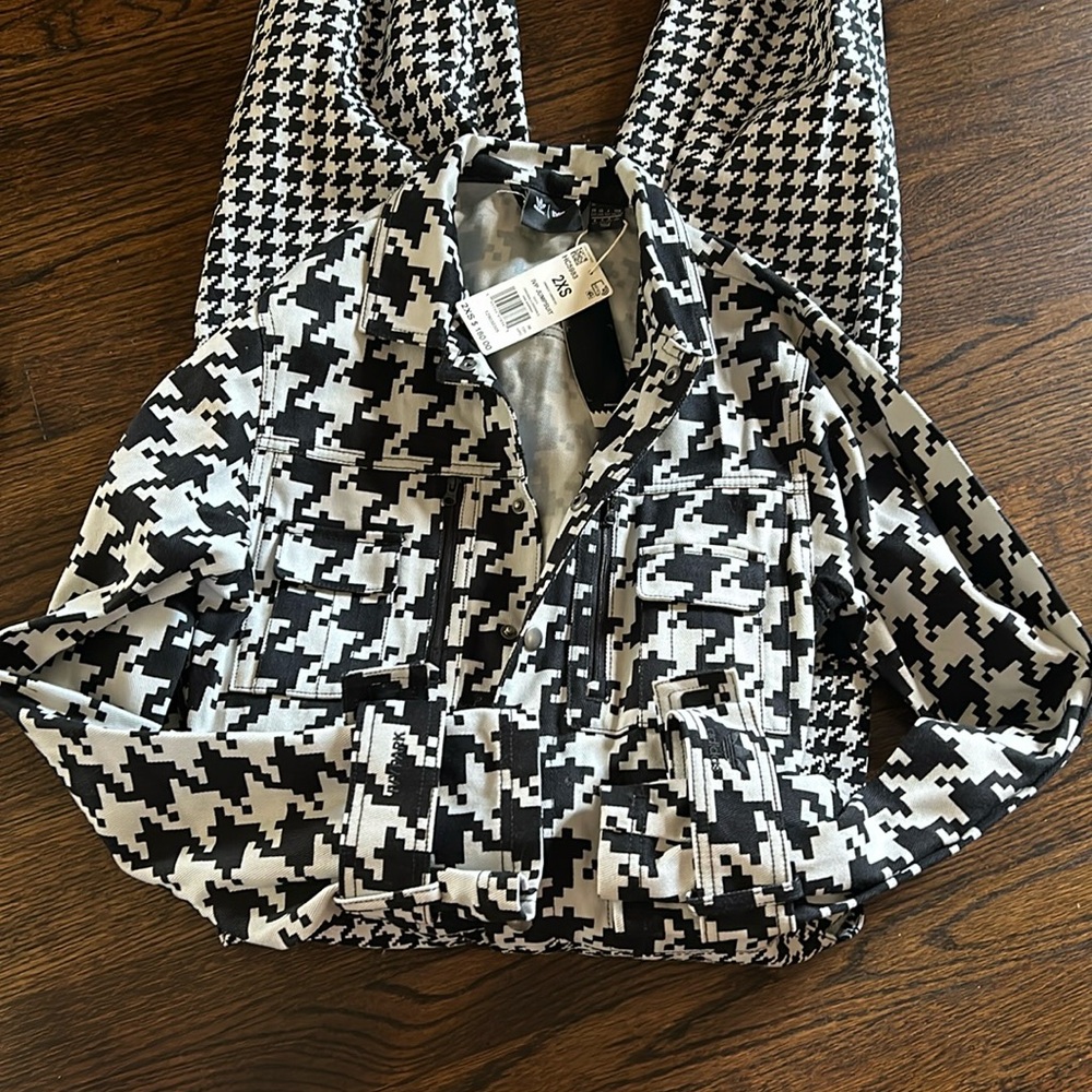 IVY PARK houndstooth jumpsuit brand new with tags never worn size 2XS